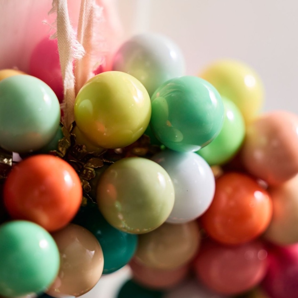 LAST ONE🔥Anthropologie Multicolor Bauble Wreath - Picture 4 of 8